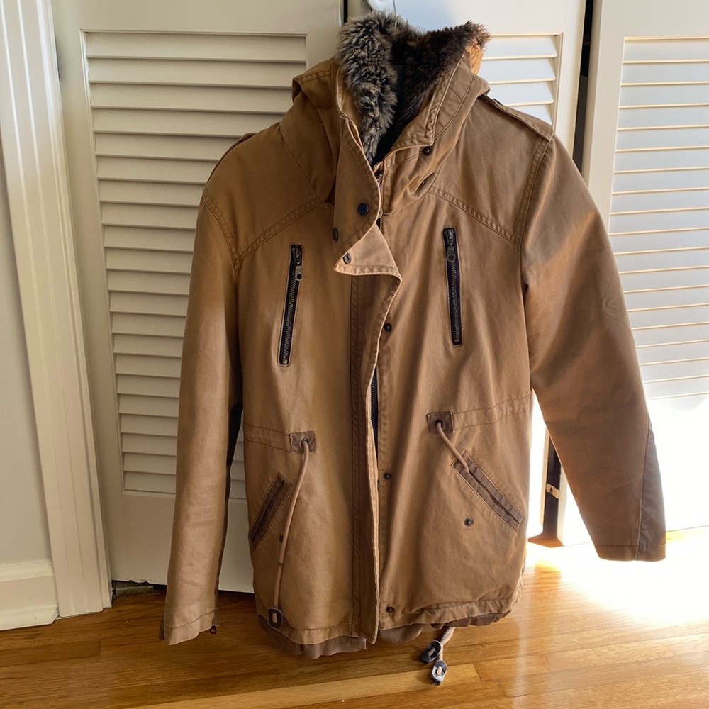 Forever 21 heavy coat with faux fur lining